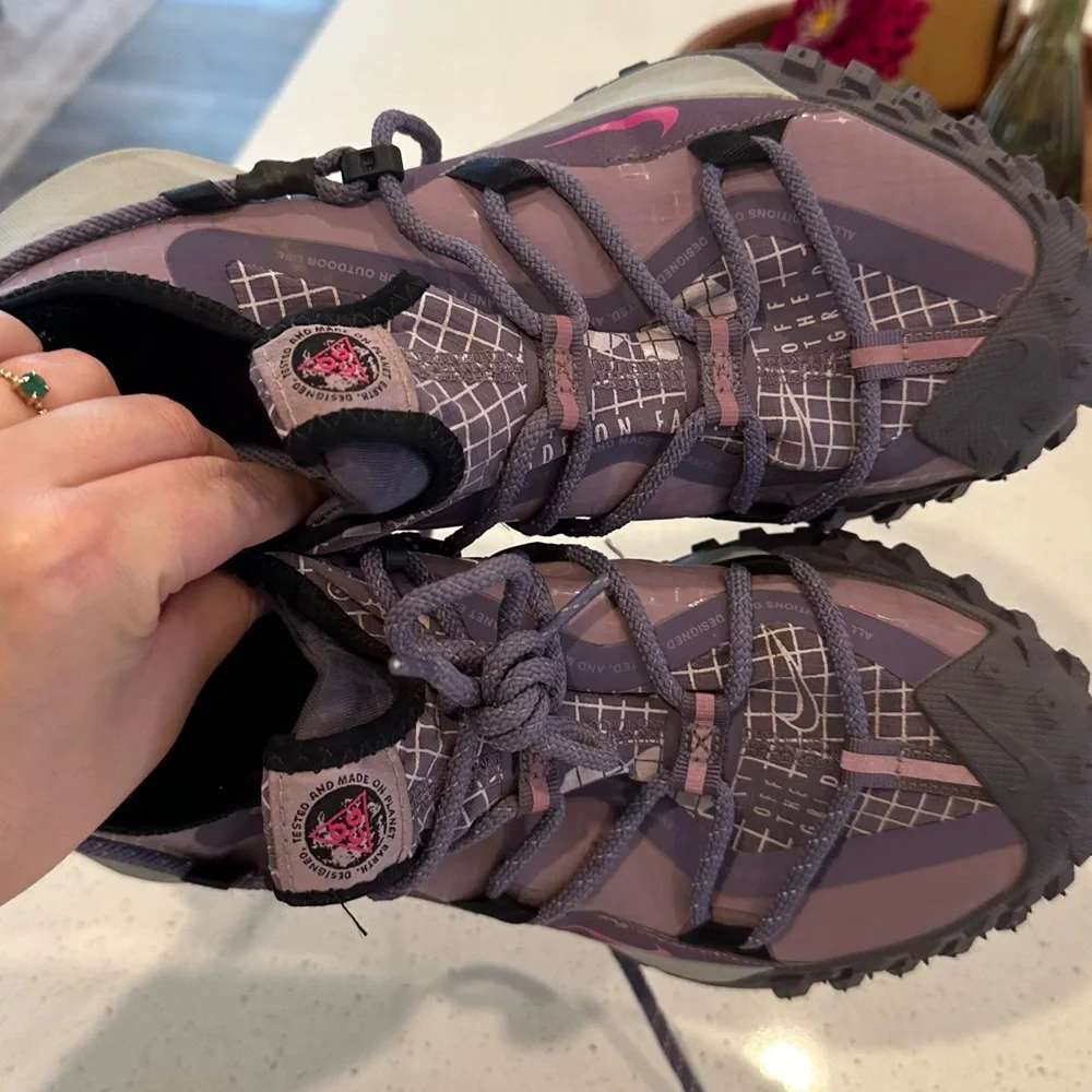 Nike Women's Athletic Shoes - Purple and Pink - Picture 2 of 3